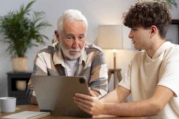Image for event: Seniors Tech Time
